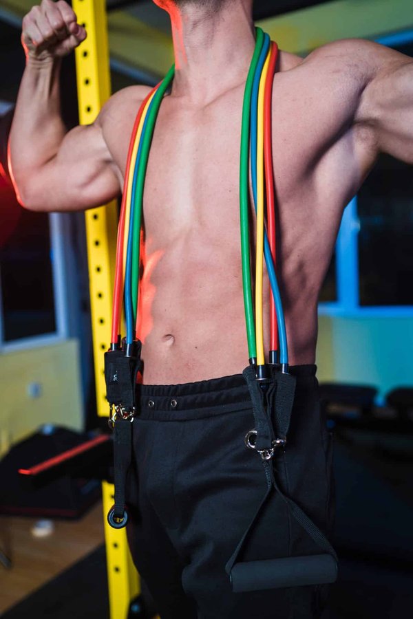 De quoi est composé un kit d'élastiques de musculation ?